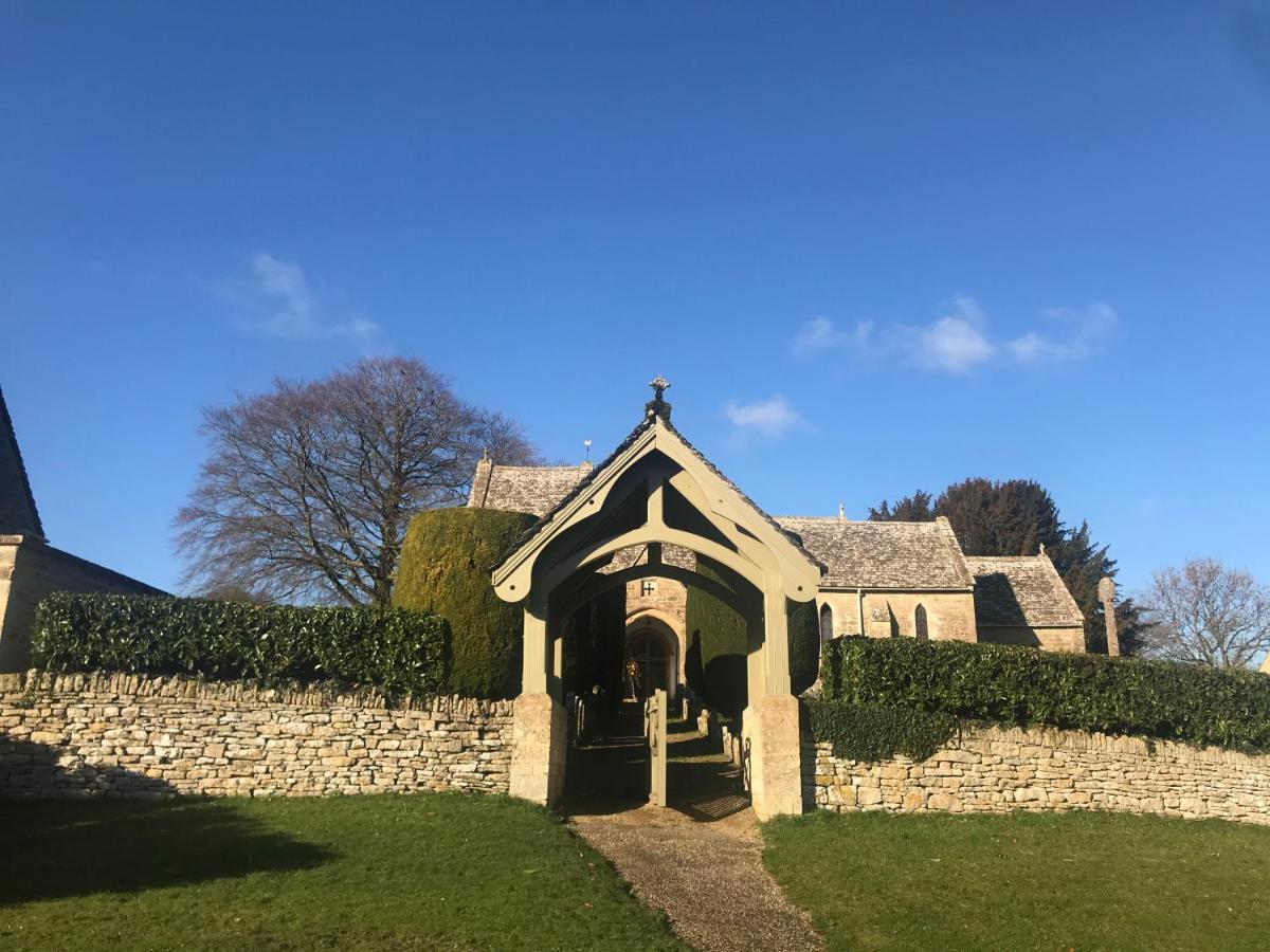 The Old Post Office Studio Apartment In A Beautiful Cotswold Village Cirencester Exteriér fotografie